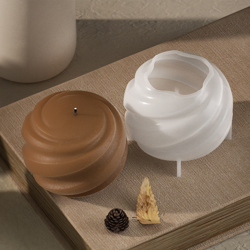 Rotating Planet Silicone Candl - Soap Making Recipes avis et prix